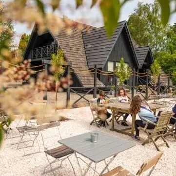 Aboyne Outdoor Eating